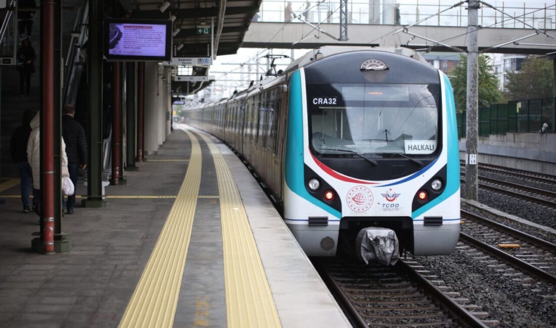 İstanbul – Cumhuriyet’in 102’nci yıl dönümünde Marmaray 12 yaşında; 12 yılda 1 milyar 430 milyon yolcu Pınar ÇITAK KOYGUN / İSTANBUL, – TÜRKİYE Cumhuriyeti’nin kuruluşunun 102’nci