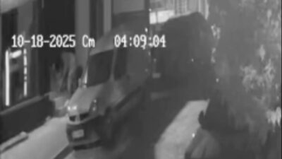 Ali AKSOYER/İSTANBUL -FATİH’te hırsızlık için girdikleri iş yerindeki kasayı açamayınca