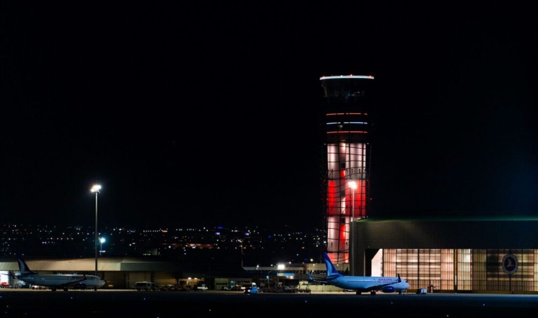 İstanbul – İstanbul havalimanları 29 Ekim’de kırmızı beyaza bürünecek İbrahim YILDIZ/İSTANBUL, – TÜRKİYE Cumhuriyeti’nin kuruluşunun 102’nci yıldönümü kutlamaları kapsamında,