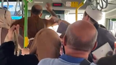 Doğan Can CESUR / İSTANBUL -FATİH’te duraktan yolcu alan İETT