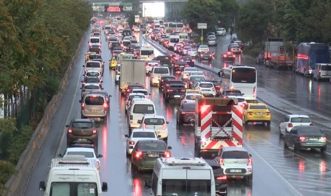 Murat SOLAK – Özgür EREN / İSTANBUL, – İSTANBUL’da kent