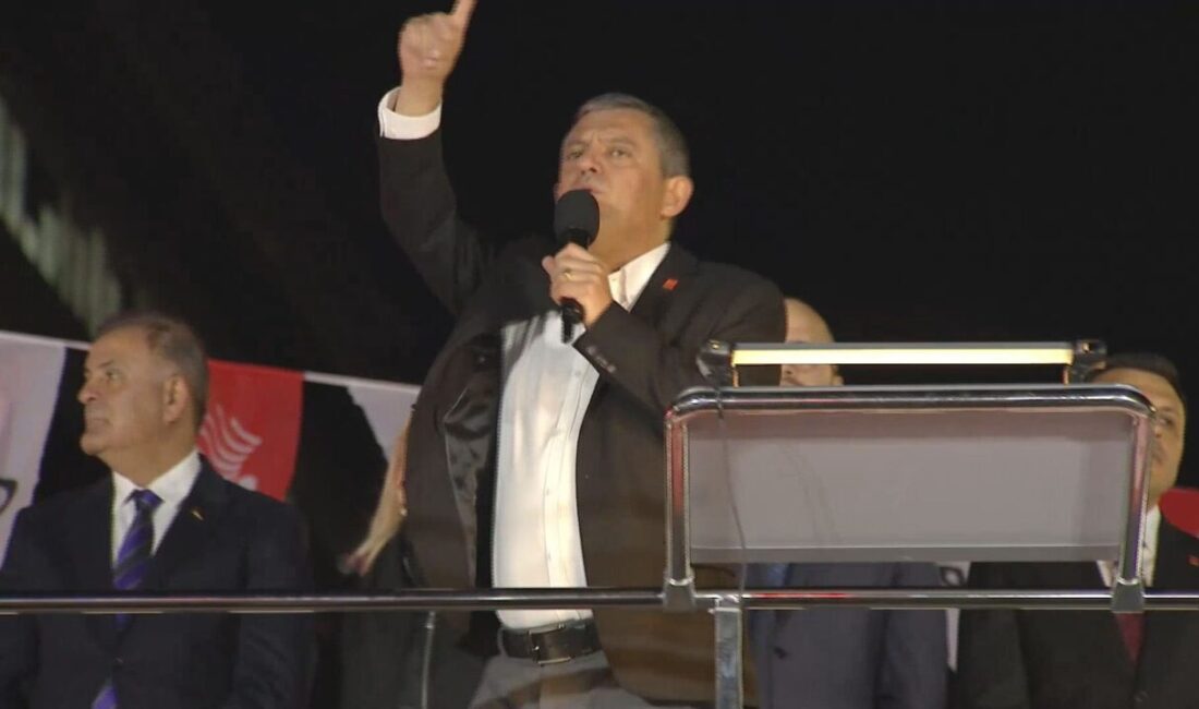 İSTANBUL, – Cumhuriyet Halk Partisi Genel Başkanı Özgür Özel, partisinin