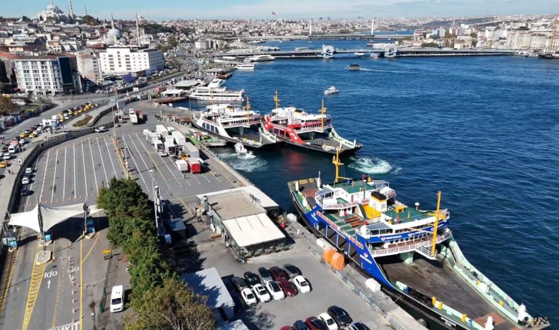 Emre KURT / İSTANBUL – Harem-Sirkeci seferini yapan feribot, önce