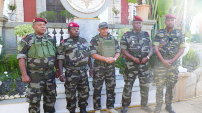 MADAGASKAR, – MADAGASKAR’da hükümet karşıtı protestoların ardından yönetime el koyan
