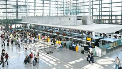 ALMANYA, – MÜNİH Havalimanı’nda insansız hava araçları nedeniyle durdurulan uçuşlara