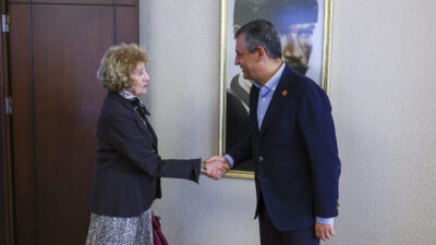 ANKARA, – CHP Genel Başkanı Özgür Özel, partisine üye olan