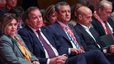 ANKARA, – CUMHURİYET Halk Partisi (CHP) Genel Başkanı Özgür Özel,