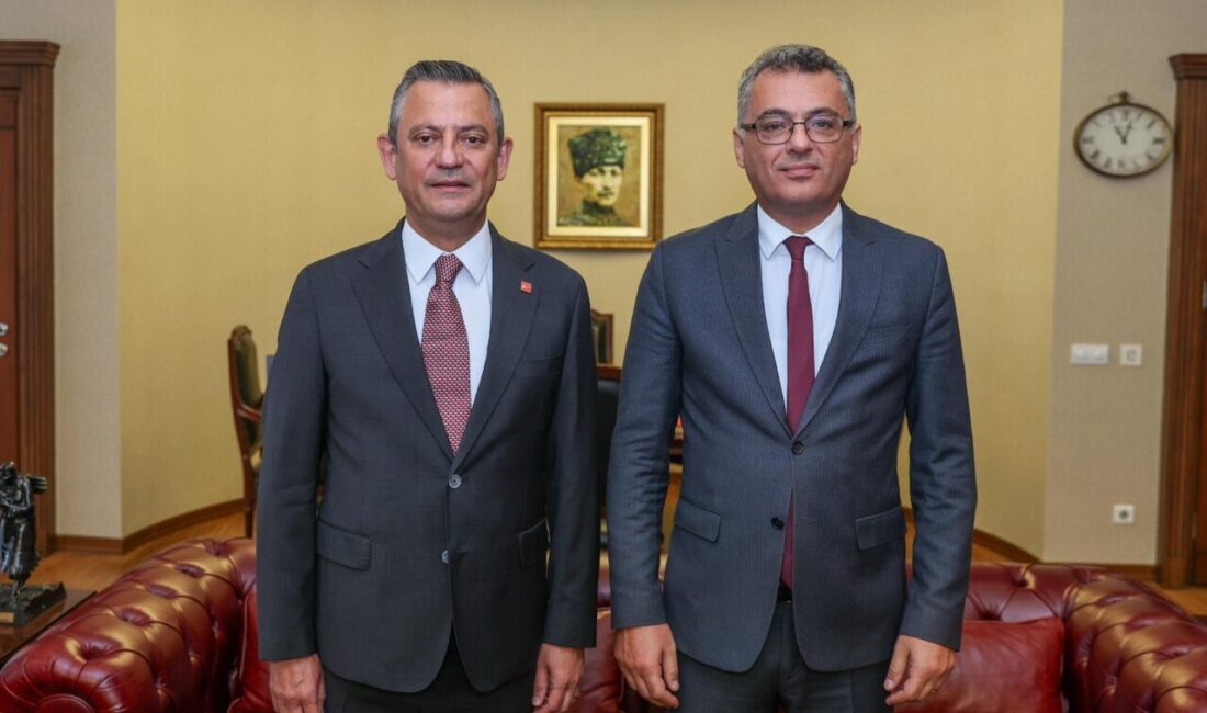 ANKARA, – CUMHURİYET Halk Partisi (CHP) Genel Başkanı Özgür Özel,