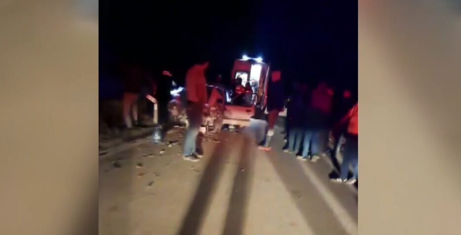 Polatlı’da otomobil traktöre çarptı: 1 ölü, 1 yaralı Emre EFE/ POLATLI (Ankara), – ANKARA’nın Polatlı ilçesinde aynı istikametteki