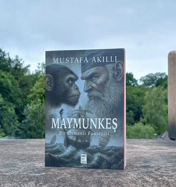Tarihçilerin ‘İstanbul’da dalında maymun sallanmayan ağaç kalmadı’ denilen hikaye kitaplaştırıldı Tuçe GÖLCÜ-Ataberk KURT/İSTANBUL, – ARAŞTIRMACI-yazar ve yapımcı Mustafa Akıllı ilk