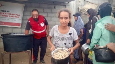 İSTANBUL, TÜRK Kızılay, Gazze’de sağlanan ateşkesin ardından insani yardım çalışmalarını