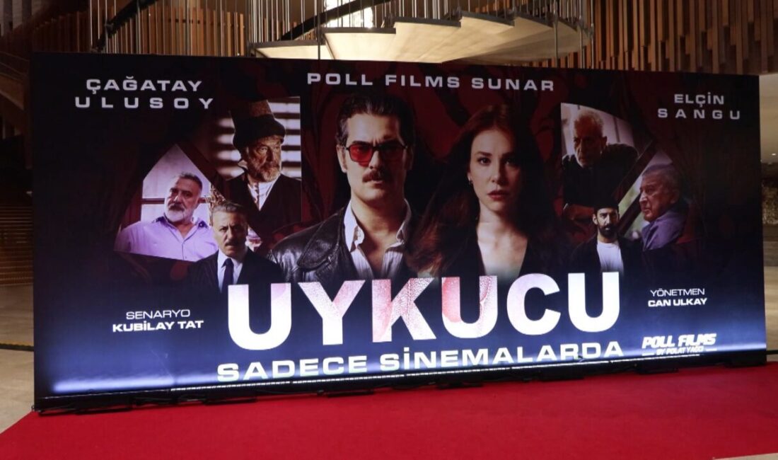 ‘Uykucu’ filminin galası yapıldı ‘Uykucu’ filminin galası yapıldı Melike USLU- Ataberk KURT/İSTANBUL, – Başrollerini