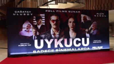 ‘Uykucu’ filminin galası yapıldı Melike USLU- Ataberk KURT/İSTANBUL, – Başrollerini