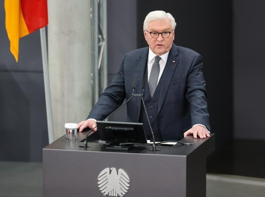 ALMANYA, – ALMANYA Cumhurbaşkanı Frank-Walter Steinmeier, zorunlu askerlikten yana olduğunu