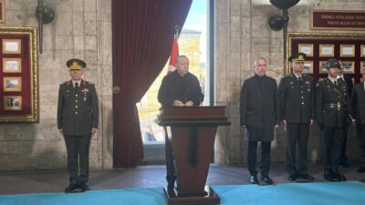 Gizem CENGİL-Emirhan YÜZÜGÜLDÜ/ANKARA, – TÜRKİYE Cumhuriyeti’nin kurucusu Gazi Mustafa Kemal