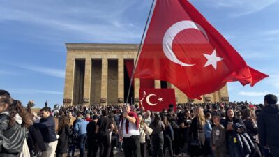 Mikail KARAMAN-Emirhan YÜZÜGÜLDÜ/ANKARA, – TÜRKİYE Cumhuriyeti’nin kurucusu Gazi Mustafa Kemal