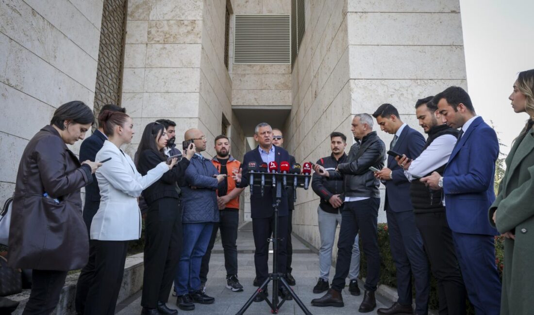 Aybala MELEK/ANKARA, – CHP Genel Başkanı Özgür Özel, Cumhurbaşkanı Recep