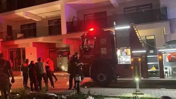 Eda KOÇ/ANKARA, -ANKARA’da 26 katlı binada çıkan, 1’i bebek 3