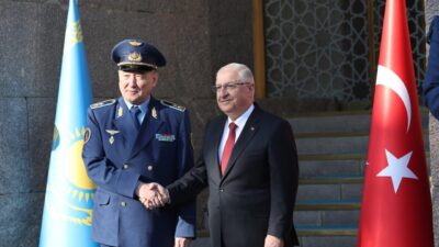 Ruken KADIOĞLU/ANKARA, – MİLLİ Savunma Bakanı Yaşar Güler, resmi davetlisi