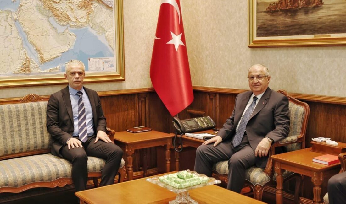 ANKARA, – MİLLİ Savunma Bakanı Yaşar Güler, Kuzey Kıbrıs Türk