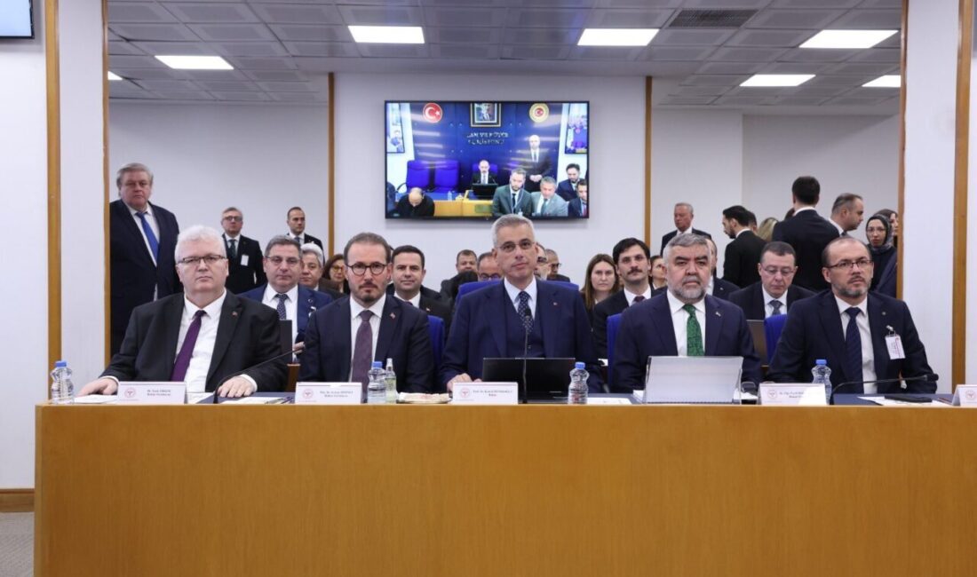 Aliekber METE/ANKARA, – SAĞLIK Bakanı Kemal Memişoğlu, “Gezici sağlık hizmetlerimizle