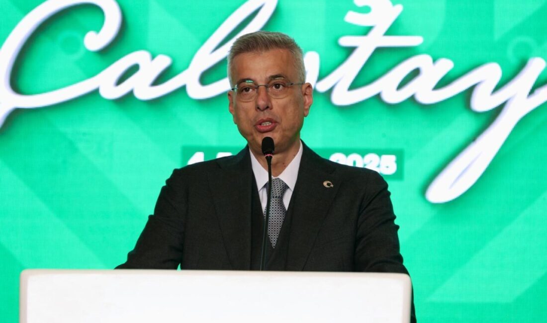 Ruken KADIOĞLU-Batuhan DURNAOĞLU/ANKARA, – SAĞLIK Bakanı Kemal Memişoğlu, “Hem sigara