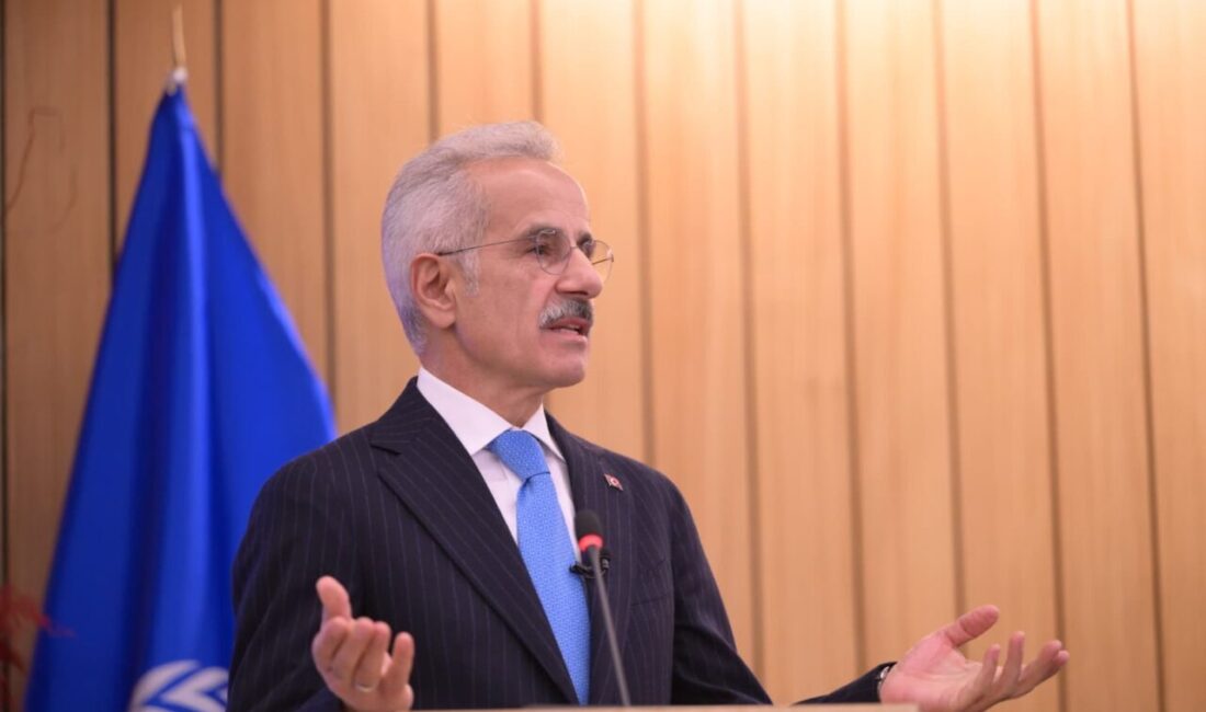 ANKARA, – ULAŞTIRMA ve Altyapı Bakanı Abdulkadir Uraloğlu, Uluslararası Denizcilik