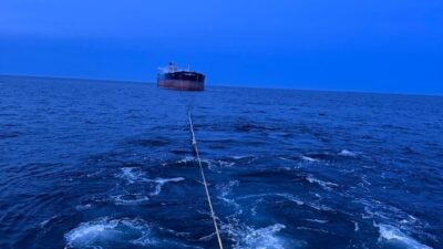 ‘VIRAT’ GEMİSİNİN ÇEKİ İŞLEMİ BAŞLADI’ Denizcilik Genel Müdürlüğü’nden, Karadeniz’de insansız