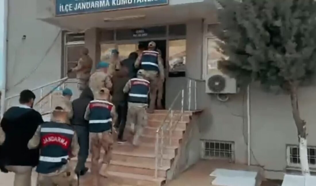 Umutcan ÖREN/ANKARA, – İÇİŞLERİ Bakanı Ali Yerlikaya, Diyarbakır’da düzenlenen operasyonlarda