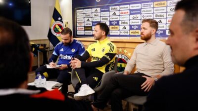 -Tedesco, milli arada basın mensuplarıyla bir araya geldi ‘Kaybedersek benim