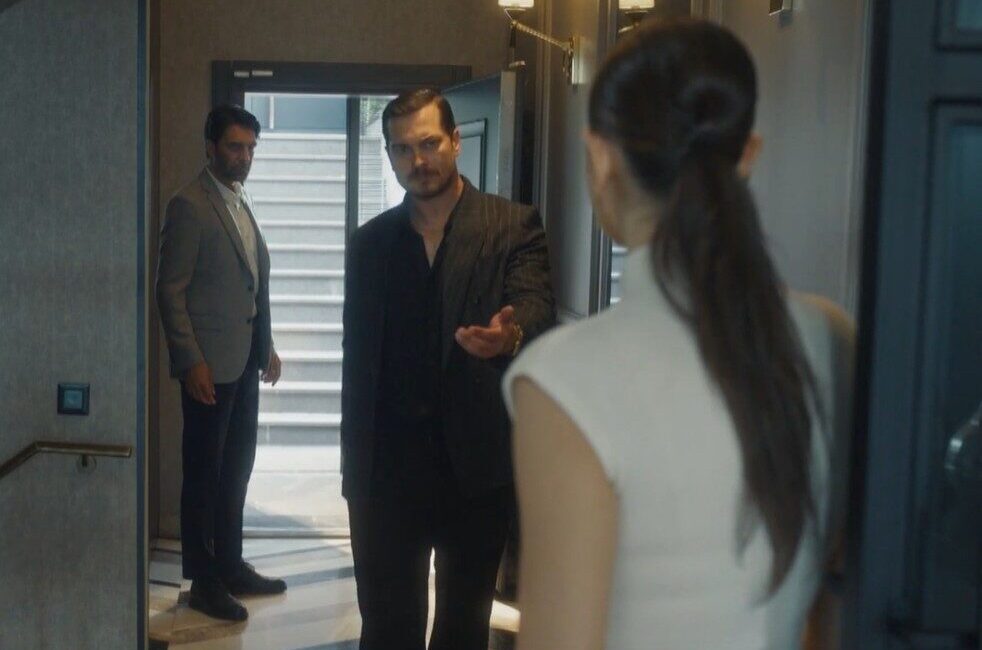 İSTANBUL, – KANAL D’nin fenomen dizisi Eşref Rüya, Eşref-Nisan cephesinde