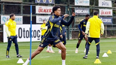 İSTANBUL, – FENERBAHÇE, pazar akşamı deplasmanda Çaykur Rizespor ile oynayacağı