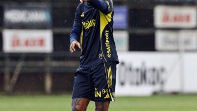 İSTANBUL, – FENERBAHÇE, 27 Kasım Perşembe akşamı Macar ekibi Ferencvaros