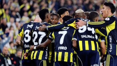 – Ligde yenilmeyen tek takım Fenerbahçe – Fenerbahçe’den 4 maçlık