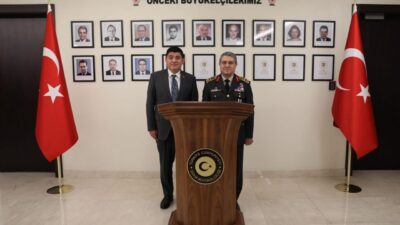 ANKARA, – GENELKURMAY Başkanı Orgeneral Selçuk Bayraktaroğlu, Katar’ın başkenti Doha’ya