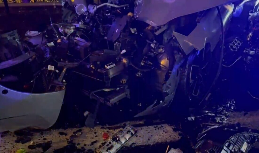 Mehmet Kaan KURT/İSTANBUL, – ATAŞEHİR’de 5 aracın karıştığı zincirleme trafik