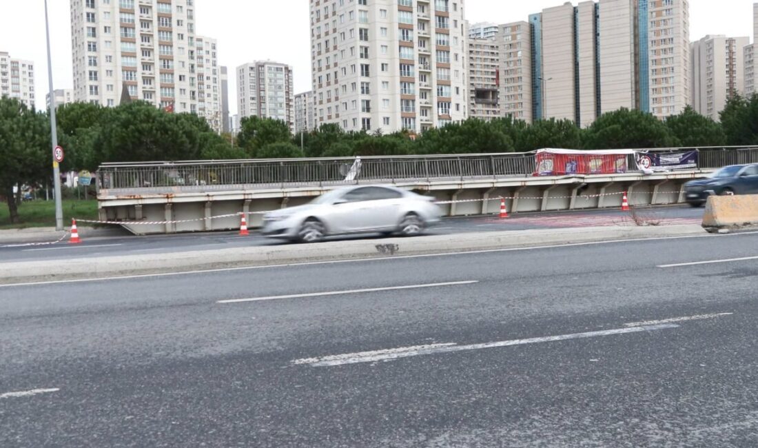 Derya EVREN KORKMAZ-Emir Efe BENLİOĞLU-İhsan DÖRTKARDEŞ /İSTANBUL, -AVCILAR’da iş makinesi