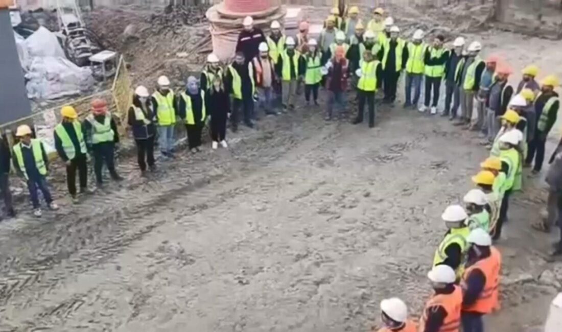 Vehbi DEMİR / İSTANBUL, – BAŞAKŞEHİR’deki bir inşaatta çalışan işçiler