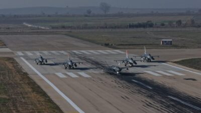 İSTANBUL, – Bayraktar KIZILELMA, dünya havacılık muharebe tarihinde bir ilke