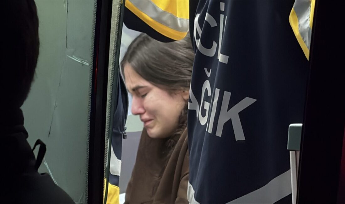 Doğan Can CESUR / İSTANBUL – BEYOĞLU’nda 2 katlı binanın