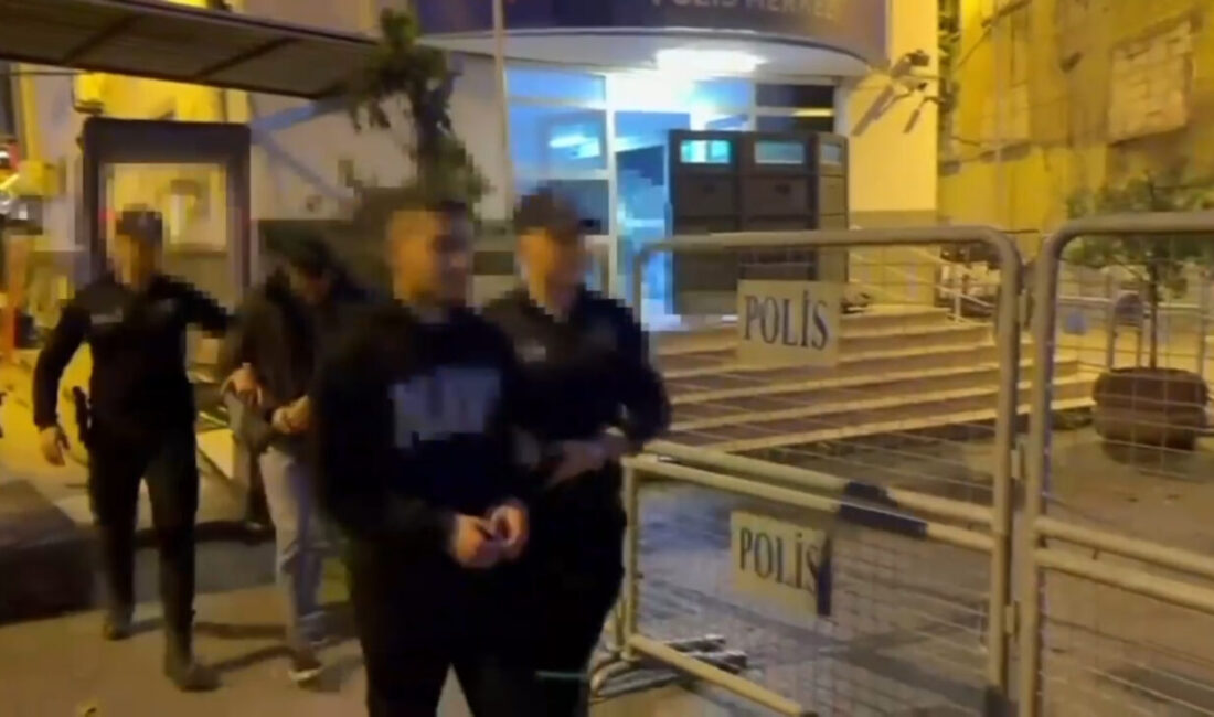 Doğan Can CESUR / İSTANBUL, – BEYOĞLU’nda kız isteme töreninde