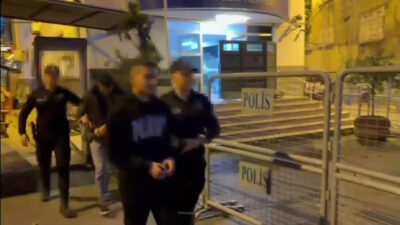 Doğan Can CESUR / İSTANBUL, – BEYOĞLU’nda kız isteme töreninde