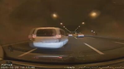 Leyla YILDIZ/İSTANBUL, – ÇEKMEKÖY Kuzey Marmara Otoyolu’nda makas atarak trafiği