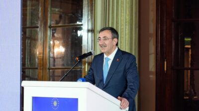 İSTANBUL, – CUMHURBAŞKANI Yardımcısı Cevdet Yılmaz, Dolmabahçe Sarayı’nda düzenlenen ‘Milli