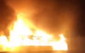 Hasan YILDIRIM-Hiba HAKBİLİR/İSTANBUL, – Eyüpsultan Kemerburgaz Yolu’nda İETT otobüsünde yangın