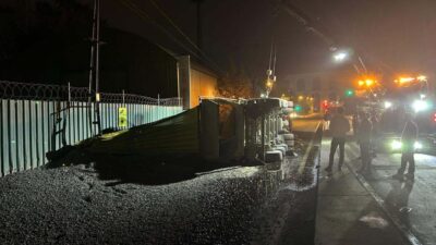 Yılmaz OKUR/İSTANBUL – EYÜPSULTAN Kemerburgaz’da mıcır yüklü hafriyat kamyonu şoförünün