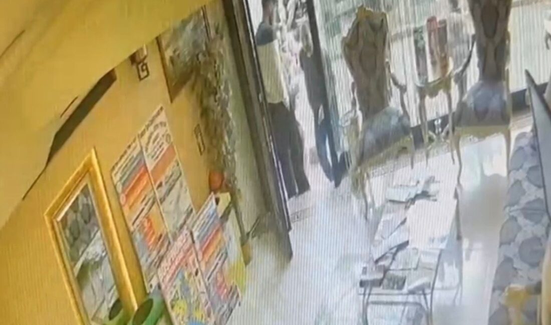 Ayşe GÜREL/İSTANBUL, – FATİH’te zehirlenme şüphesiyle hastanede tedavi altına alınan