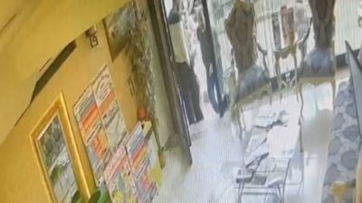 Ayşe GÜREL/İSTANBUL, – FATİH’te zehirlenme şüphesiyle hastanede tedavi altına alınan