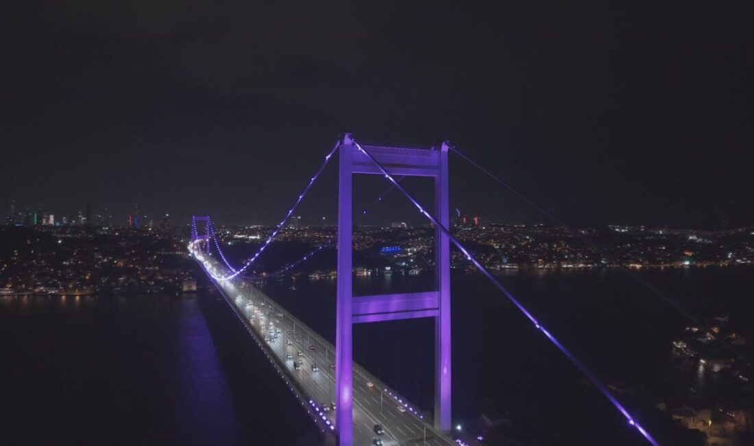 İSTANBUL, – PREMATÜRE hastalığına farkındalık oluşturmak amacıyla Fatih Sultan Mehmet