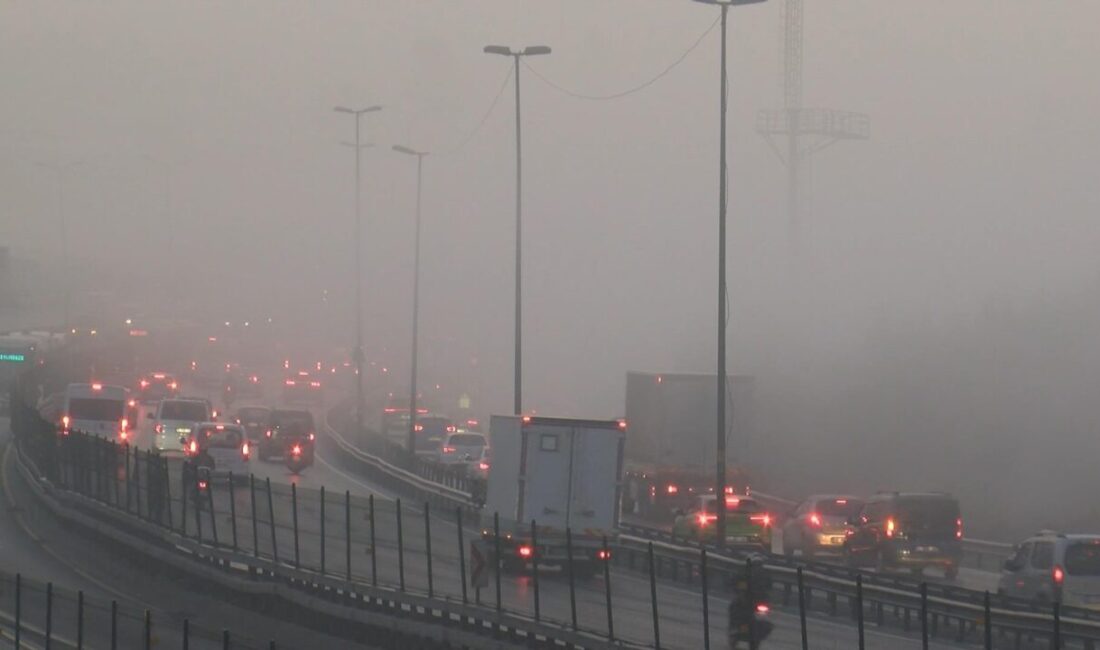 Özgür EREN/İSTANBUL, – İstanbul’un bazı bölgelerinde sabah saatlerinde sis etkili